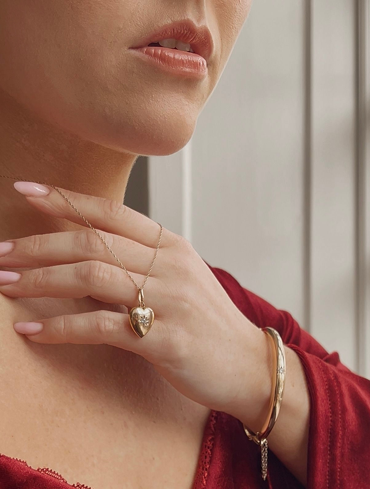 Stunning Edwardian 15ct Gold and Diamond Bangle