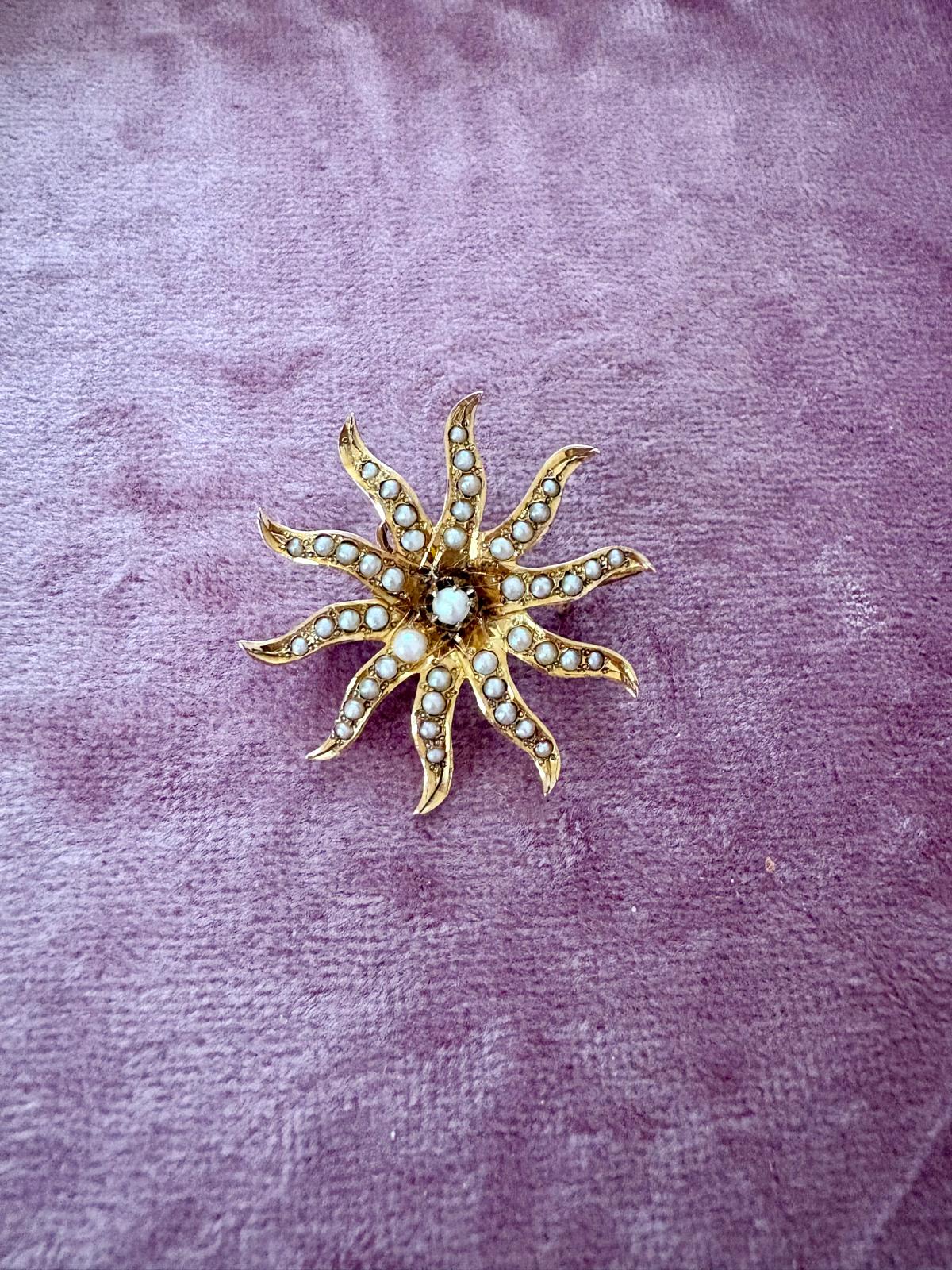 Beautiful Early 20th Century 9ct Gold Split Pearl Starburst Brooch/Pendant