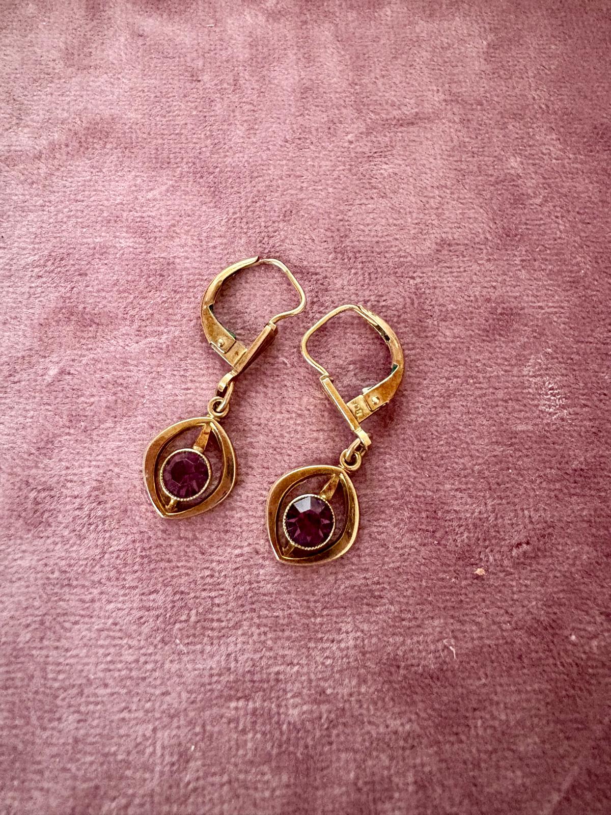 Very Pretty Mid 20th Century 9ct Gold Paste Earrings
