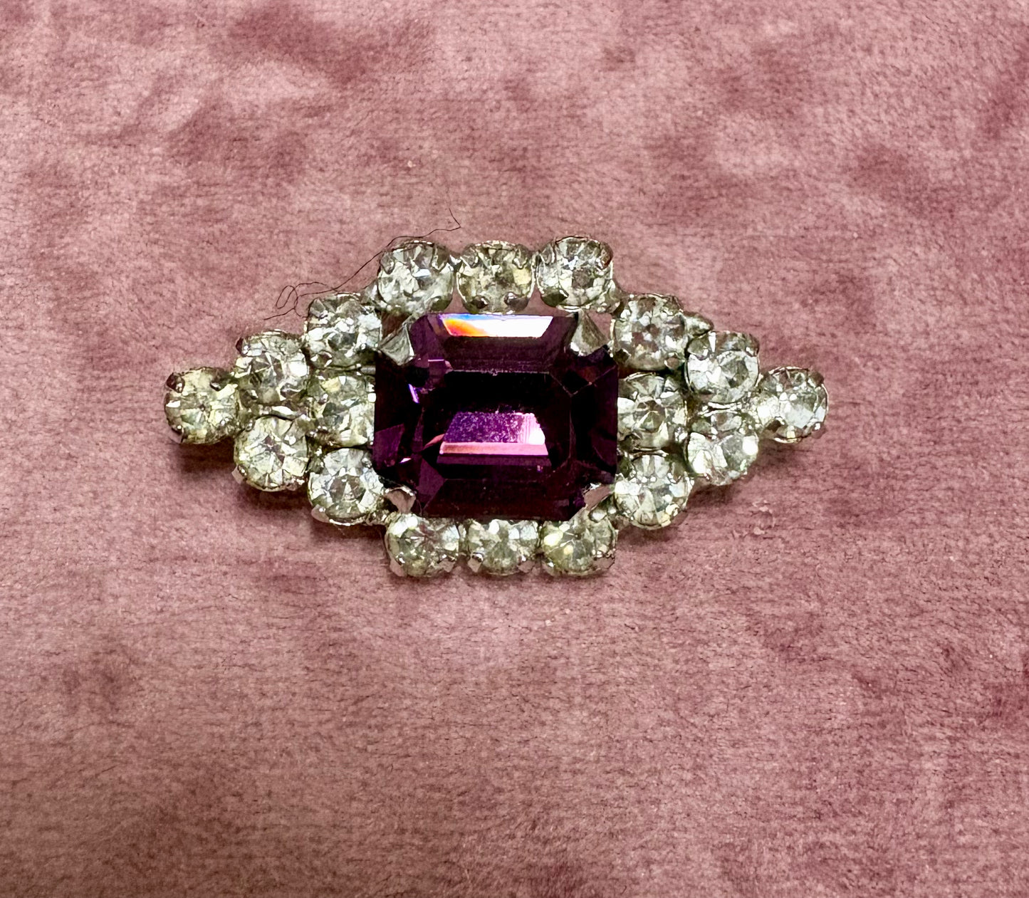 Stunning Vintage Costume Brooch