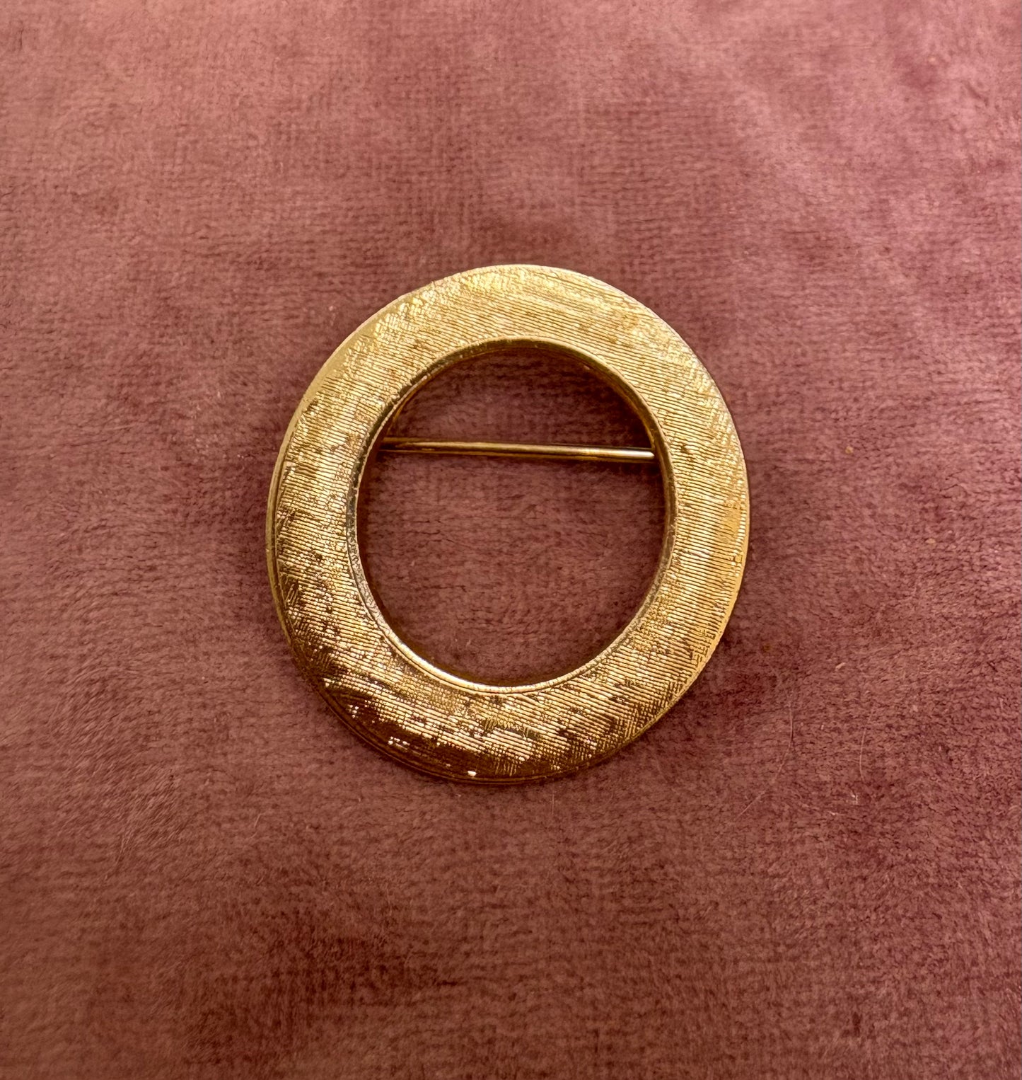Vintage Gold Tone Circular Brooch