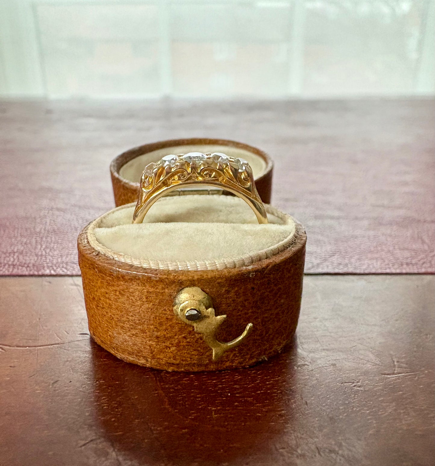 Pretty Edwardian 18ct Gold and Diamond Five Stone Ring