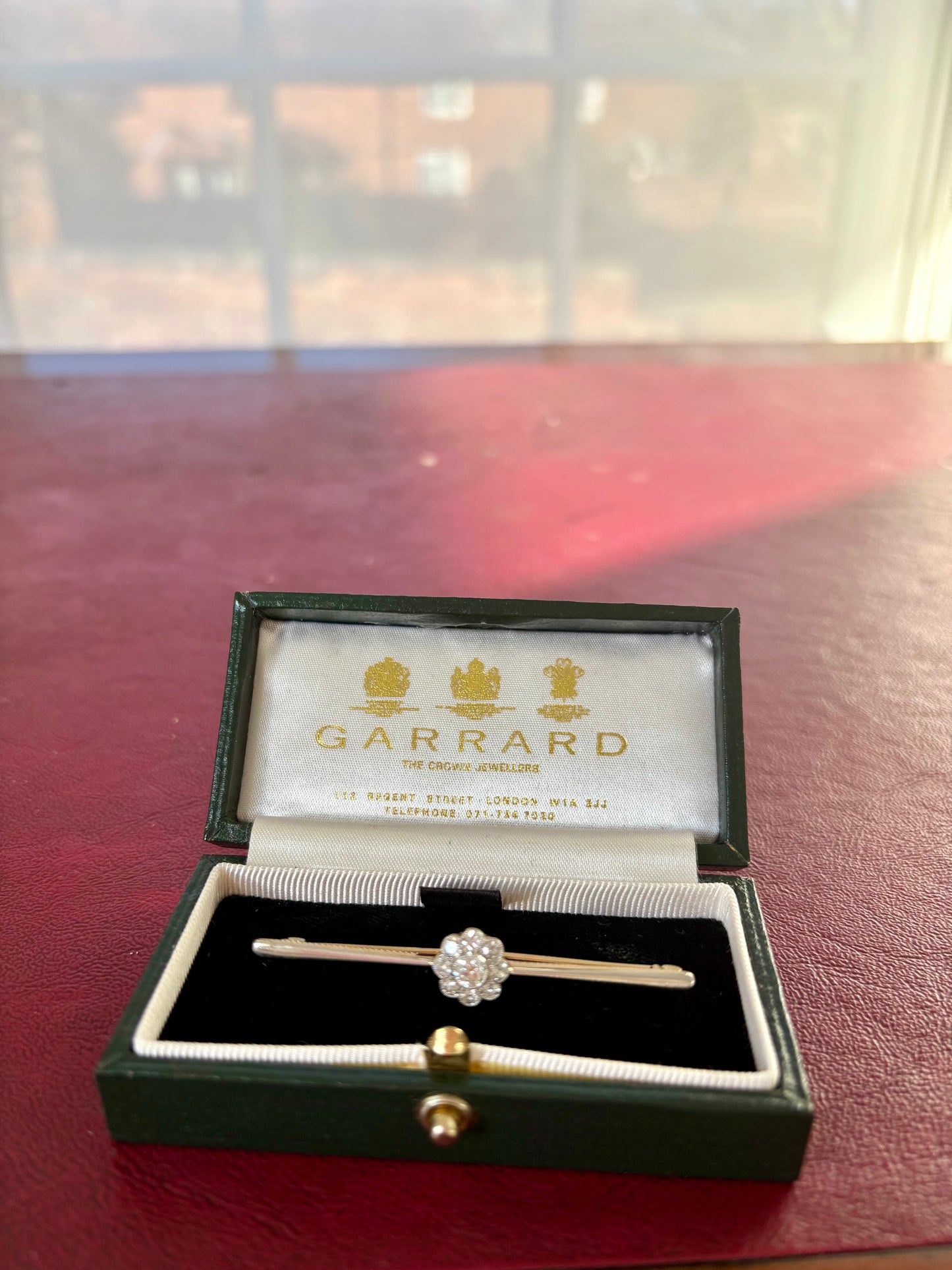 Beautiful 20th Century Platinum, Gold and Diamond Cluster Bar Brooch