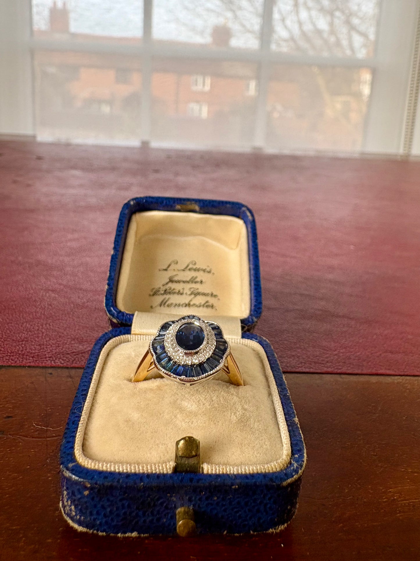 Wonderful Modern 18ct Gold, Blue Sapphire and Diamond Cluster Ring