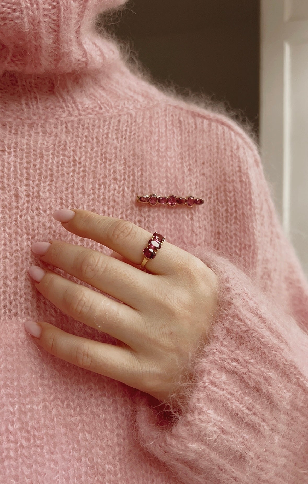 Stunningly Beautiful Early 20th Century Gold, Pink Garnet Brooch in Original Case