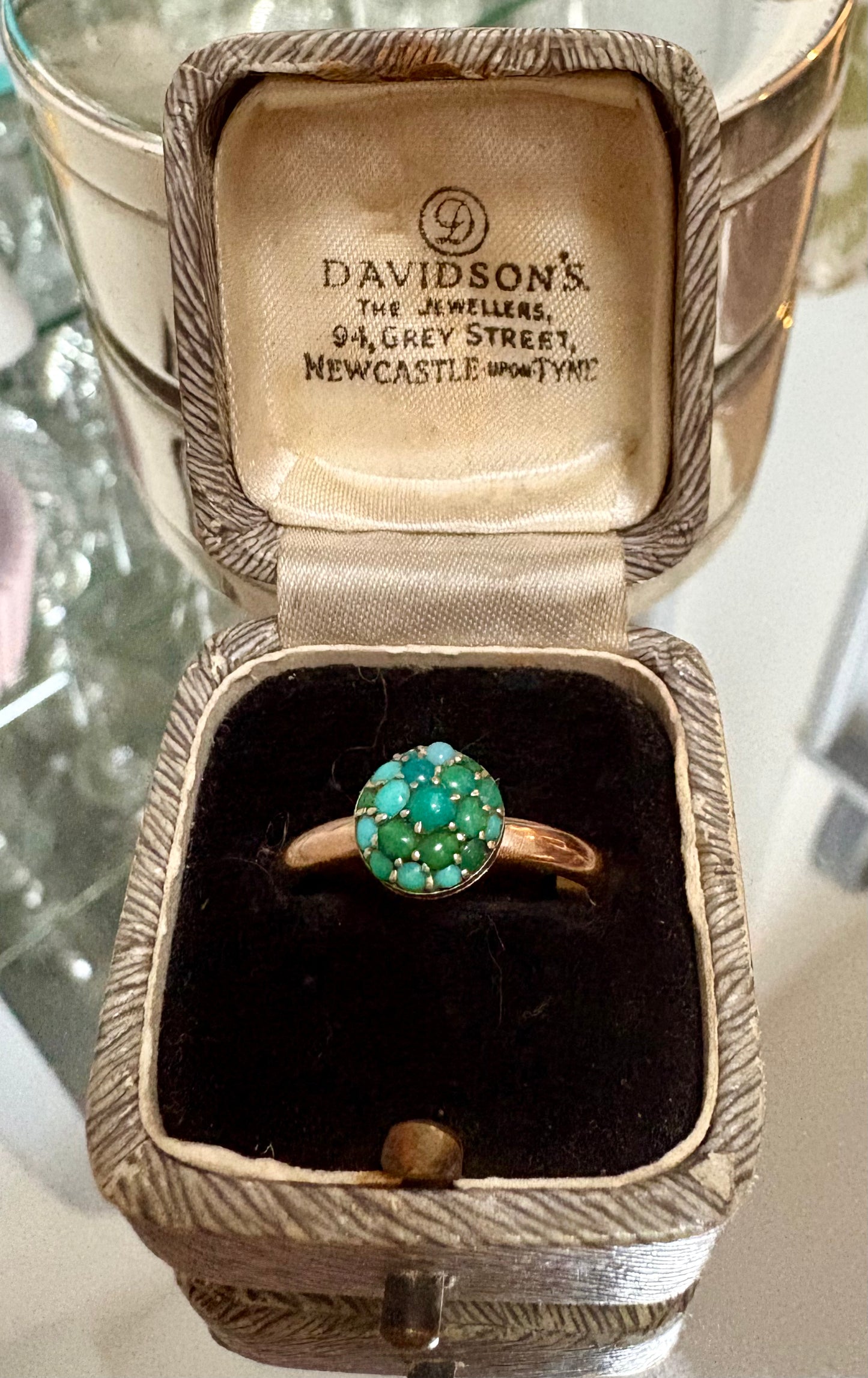 Gorgeous 19th Century 9ct Gold and Turquoise Ring