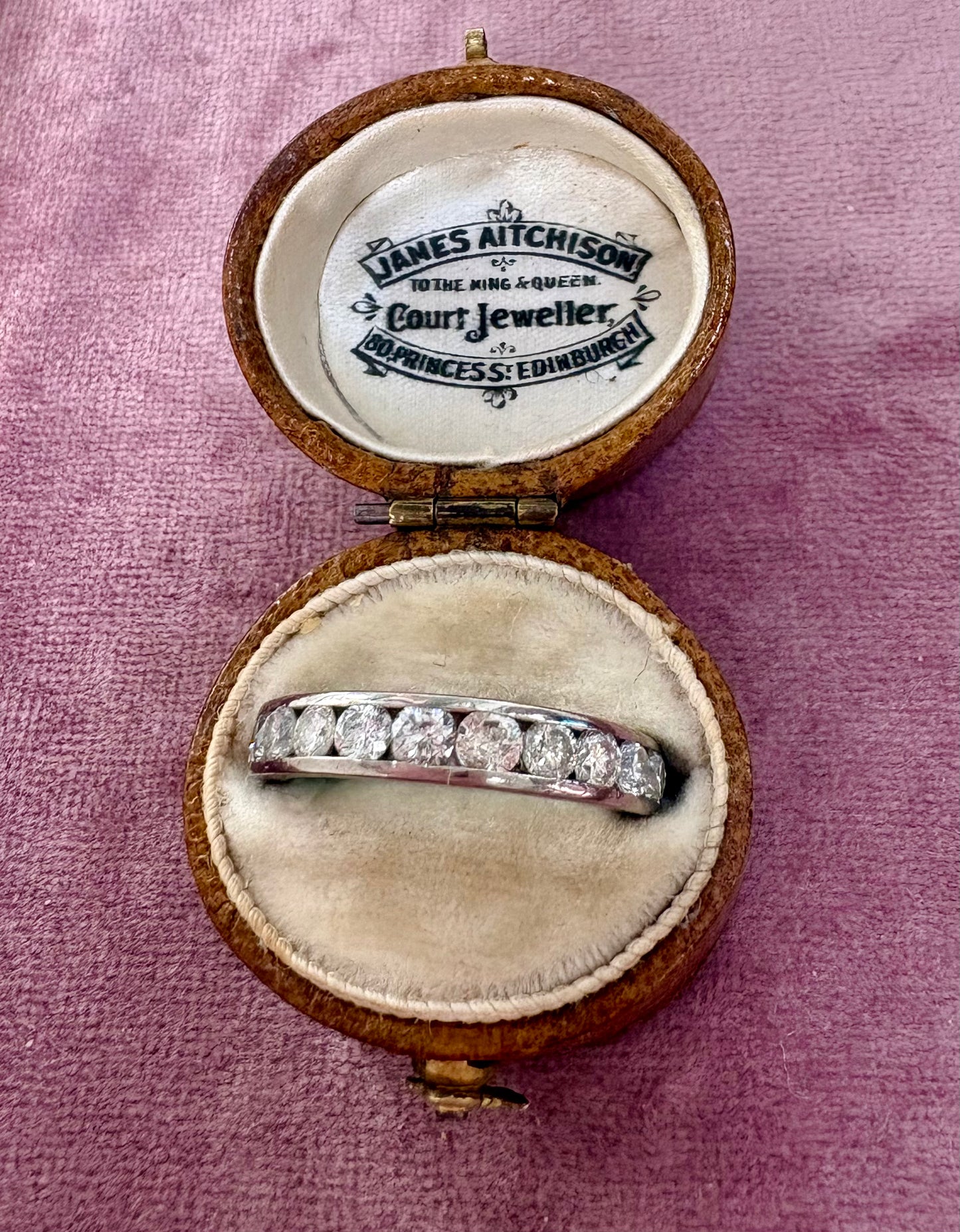 Gorgeous Modern 18ct White Gold and Brilliant-Cut Diamond Half-Eternity Ring