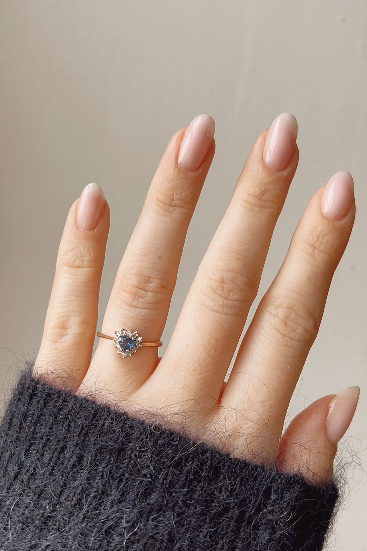 Adorable Vintage 9ct Gold Blue Sapphire and Diamond Heart Ring