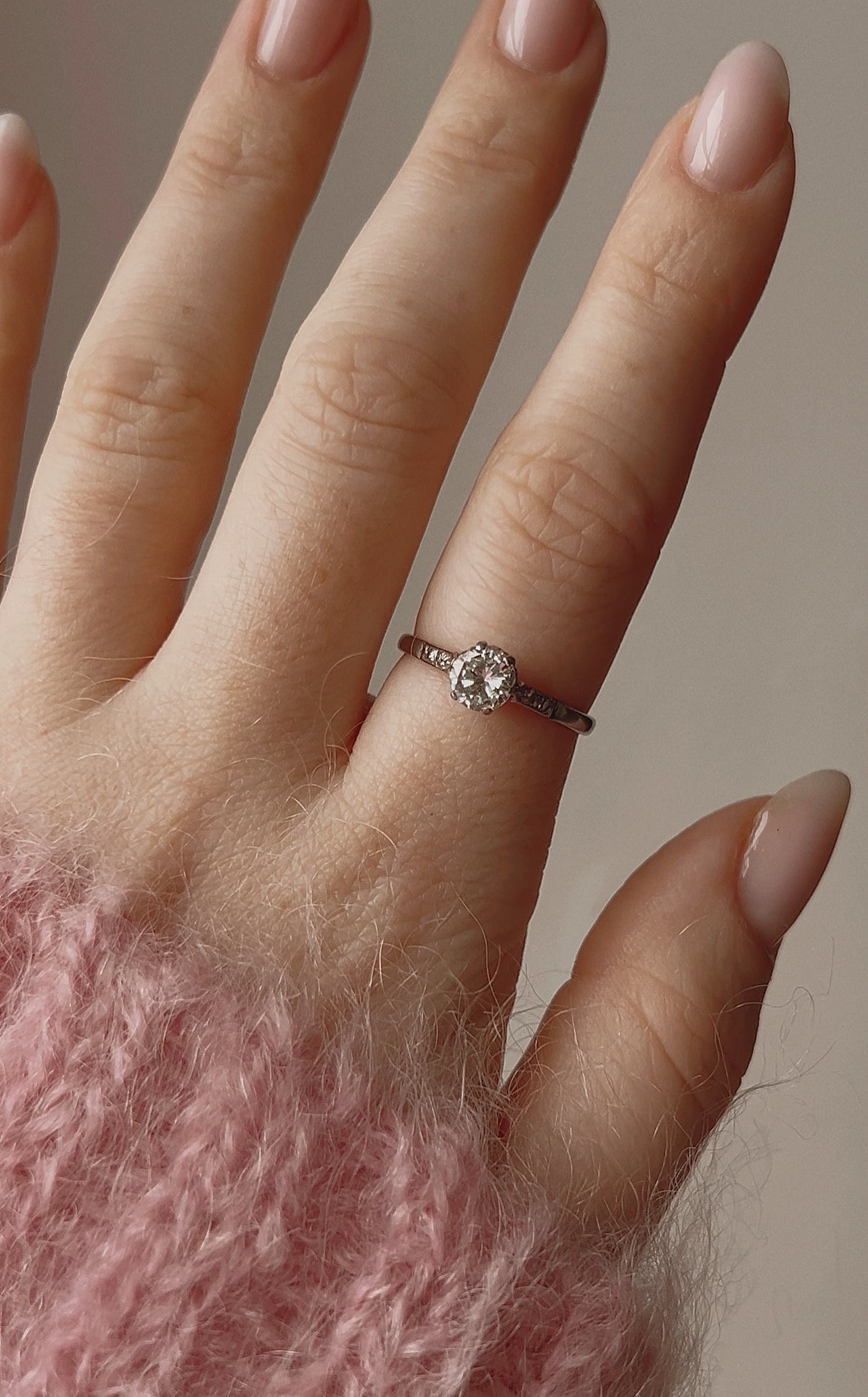 Beautiful Platinum Solitaire Diamond Ring with Diamond Set Shoulders
