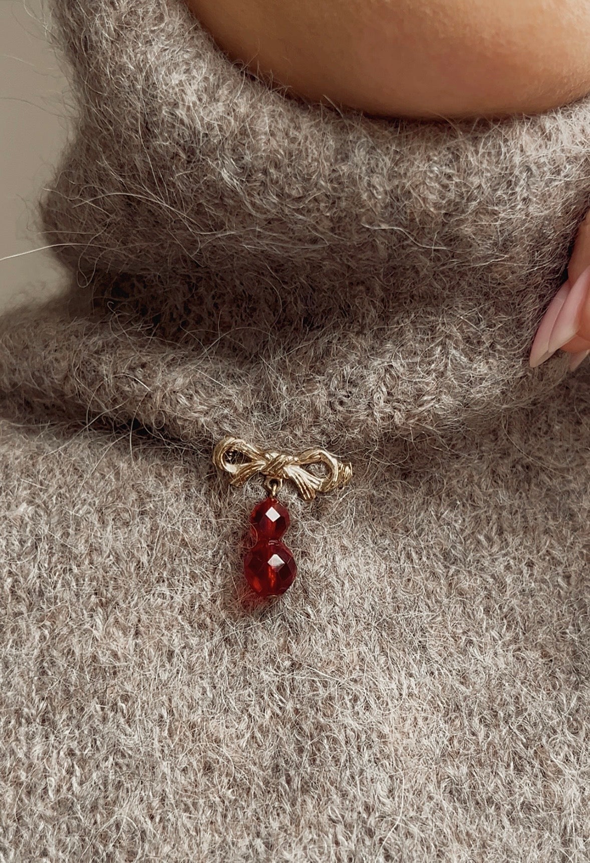 Vintage Costume Brooches