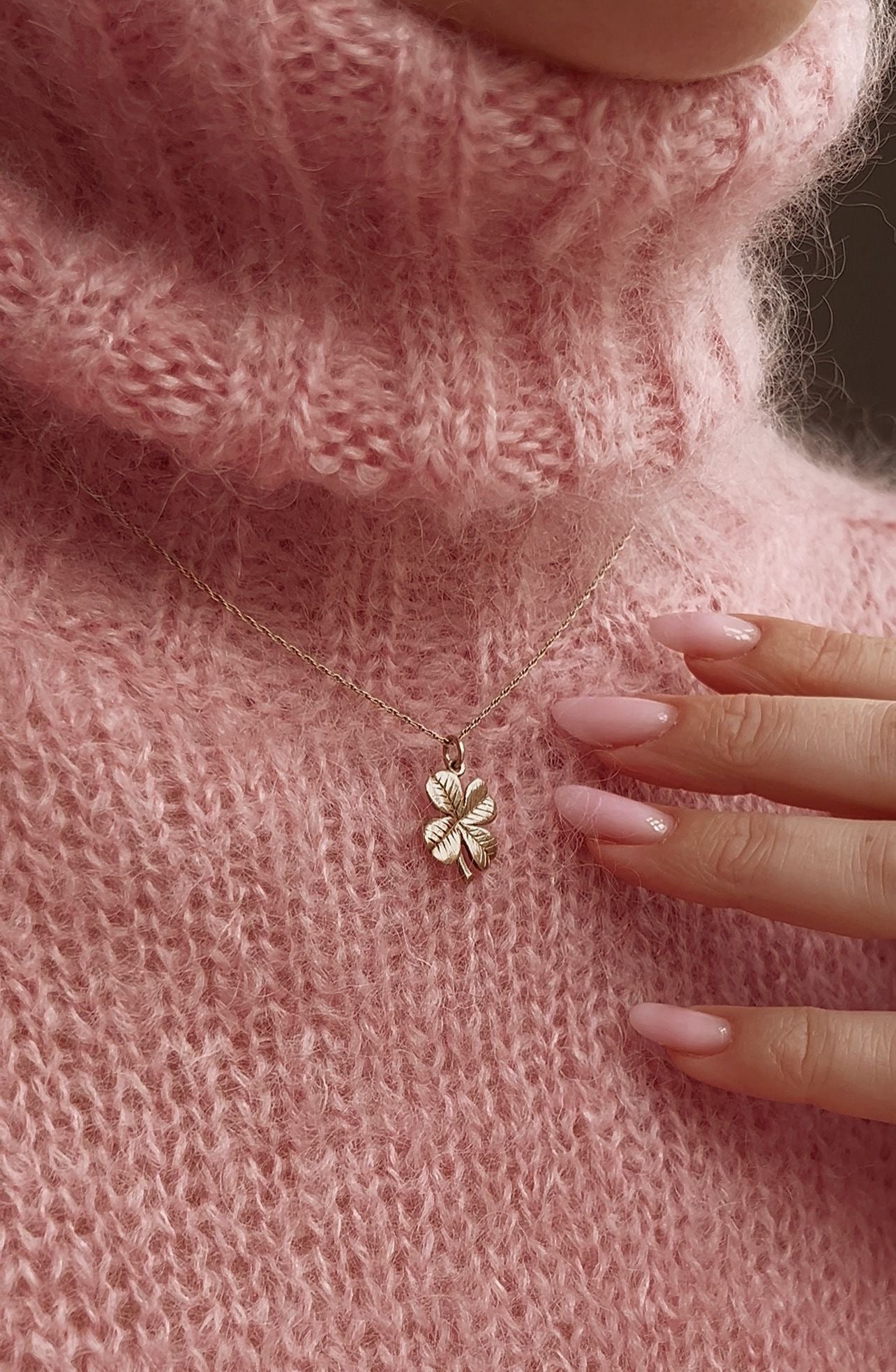 Wonderful Vintage 9ct Gold Four Leaf Clover Charm