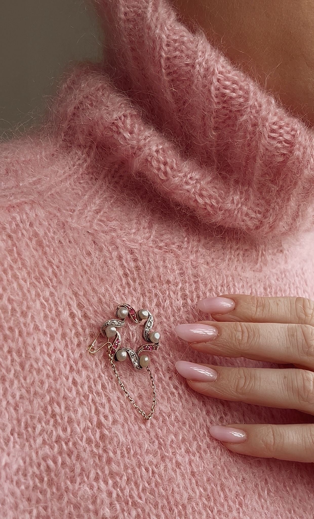 Beautiful Early 20th Century Pearl, Ruby and Diamond Brooch