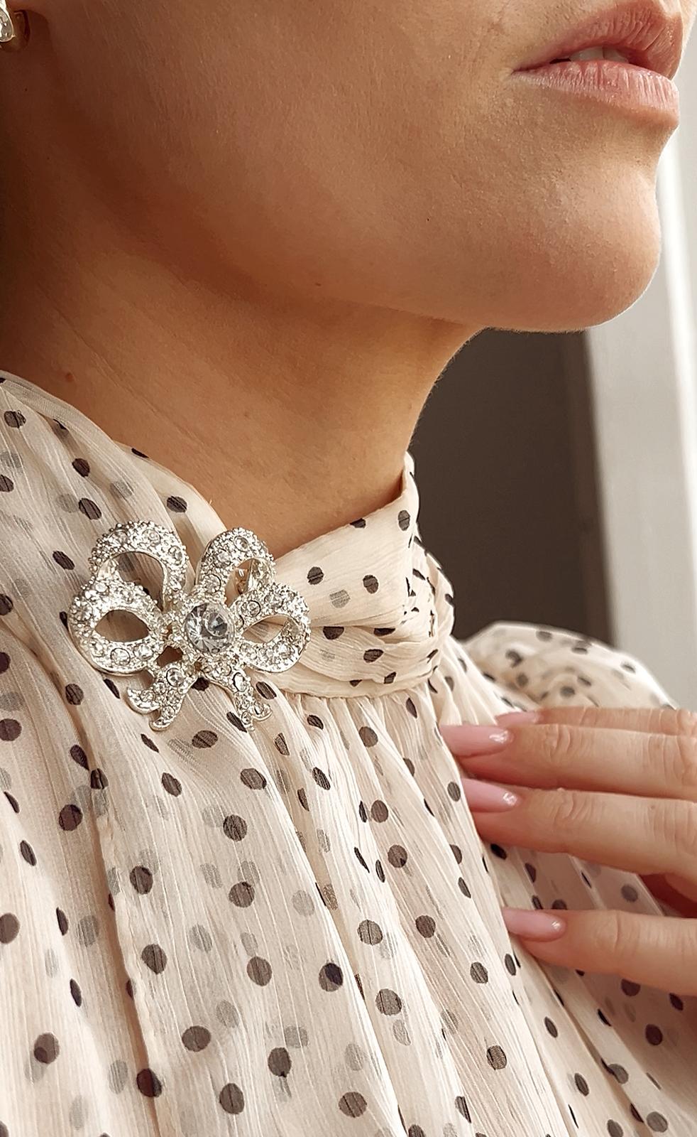 Queen Victoria's Small Bow Brooch Replica