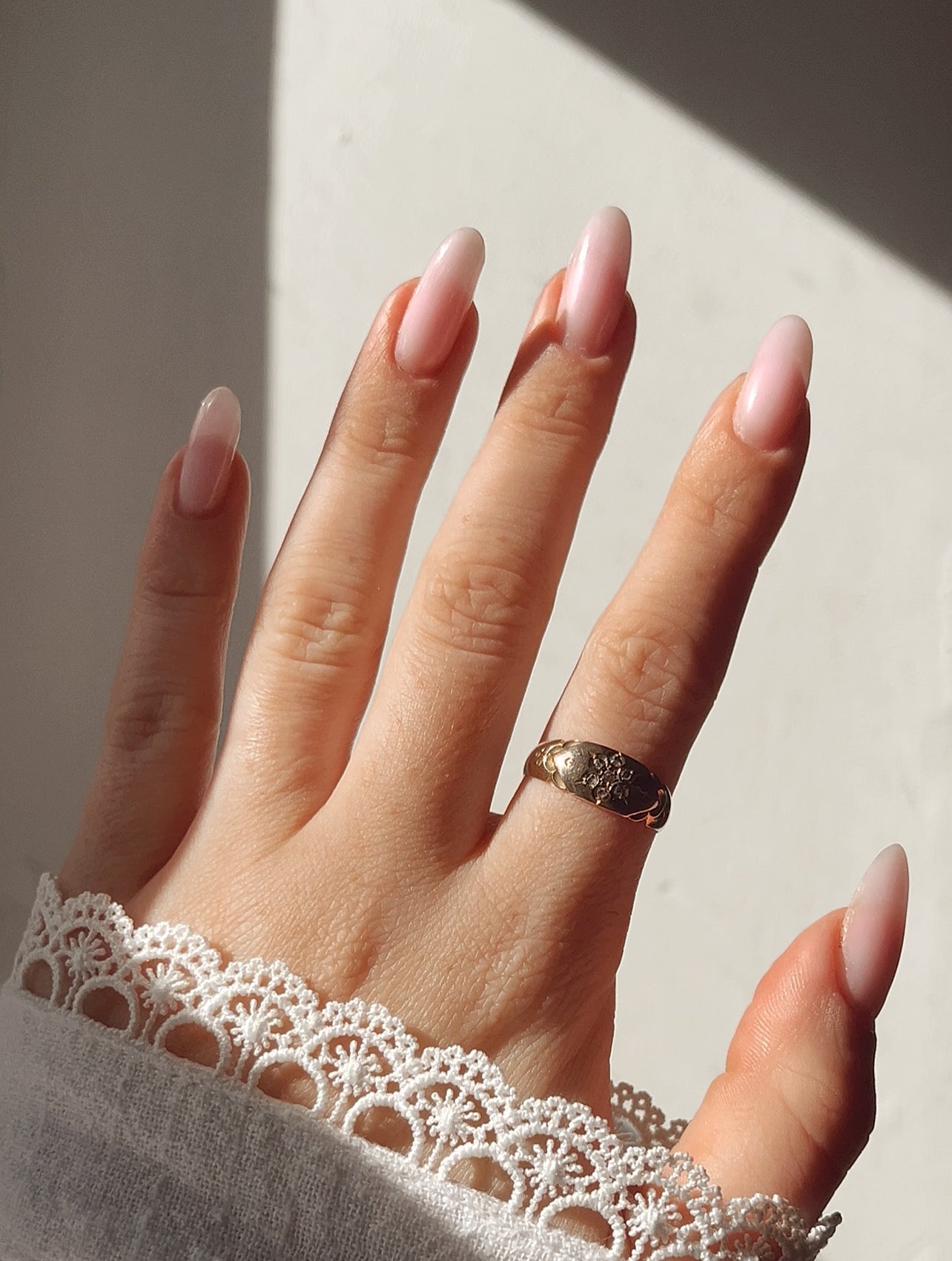 Pretty Victorian 15ct Gold Diamond Floral Ring