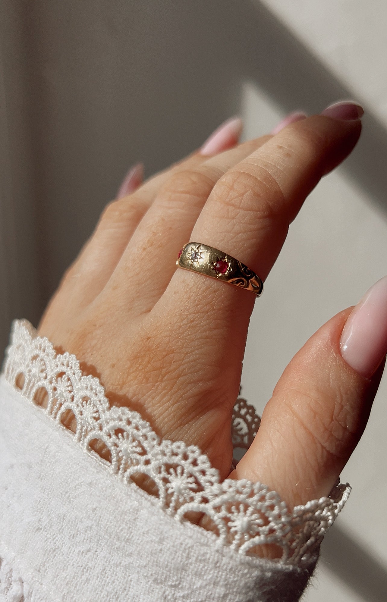 Gorgeous Early 20th Century Gold, Ruby and Diamond Starburst Ring