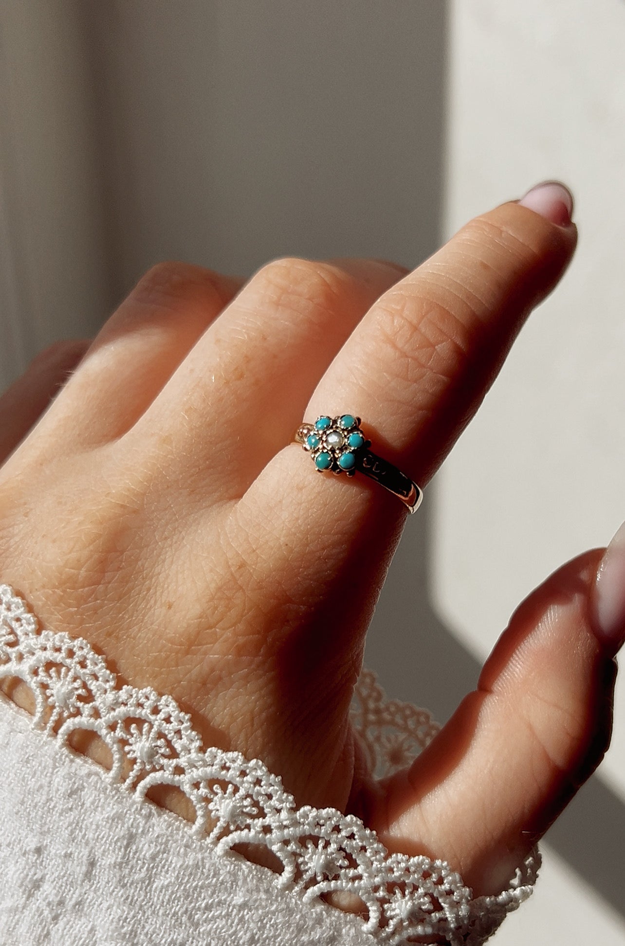 Lovely Victorian Turquoise and Split Pearl Ring