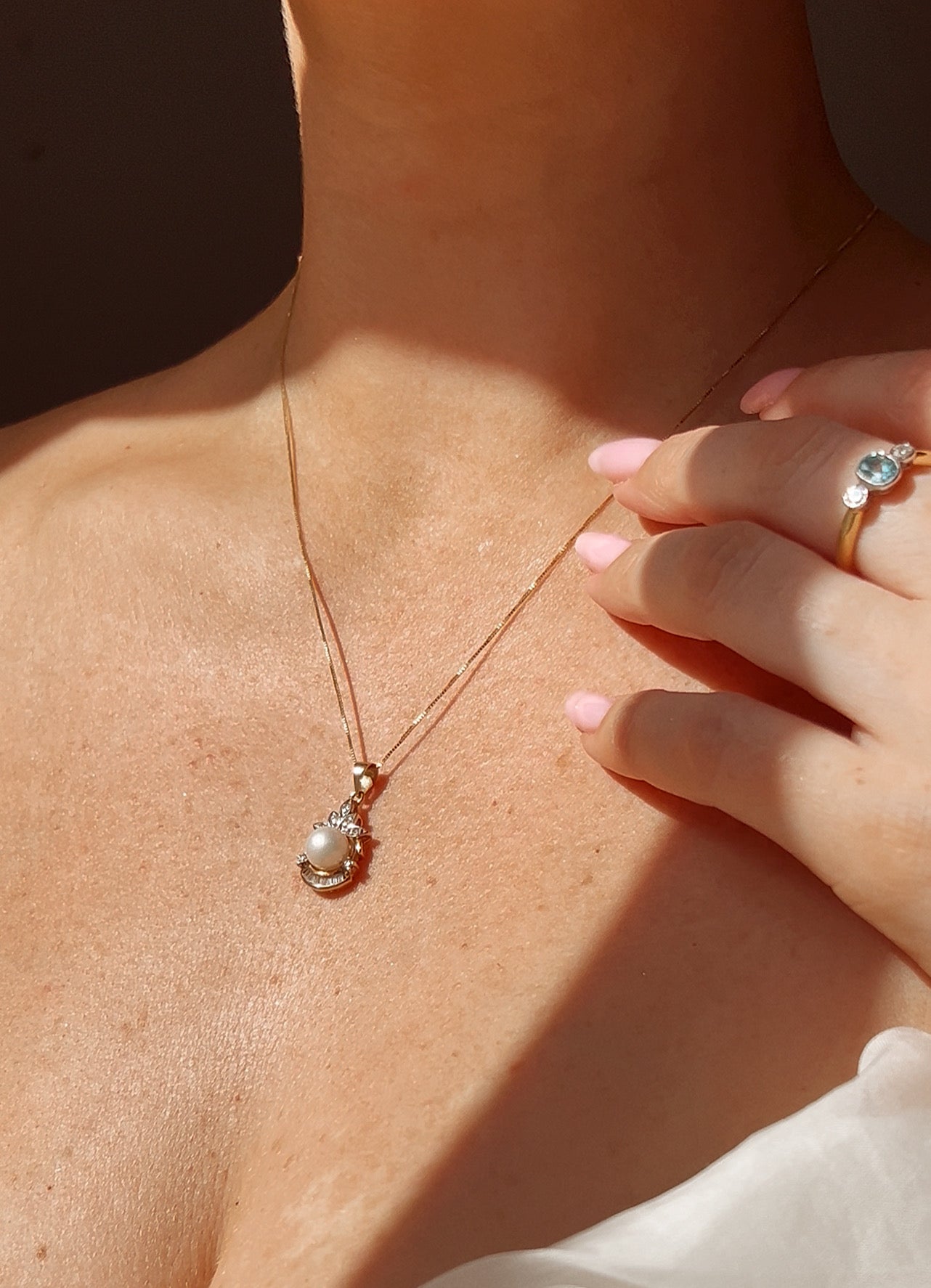 Pretty Vintage 14k Gold Cultured Pearl and Vari-cut Diamond Pendant