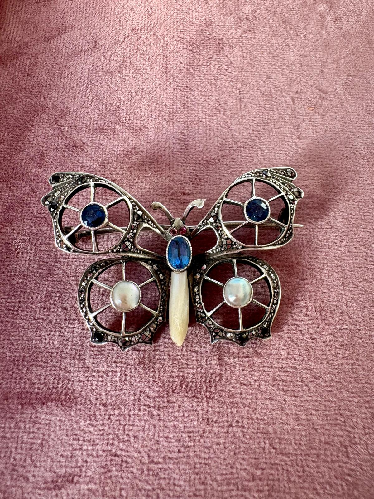 Gorgeous Vari-hue Paste and Cultured Pearl Butterfly Brooch