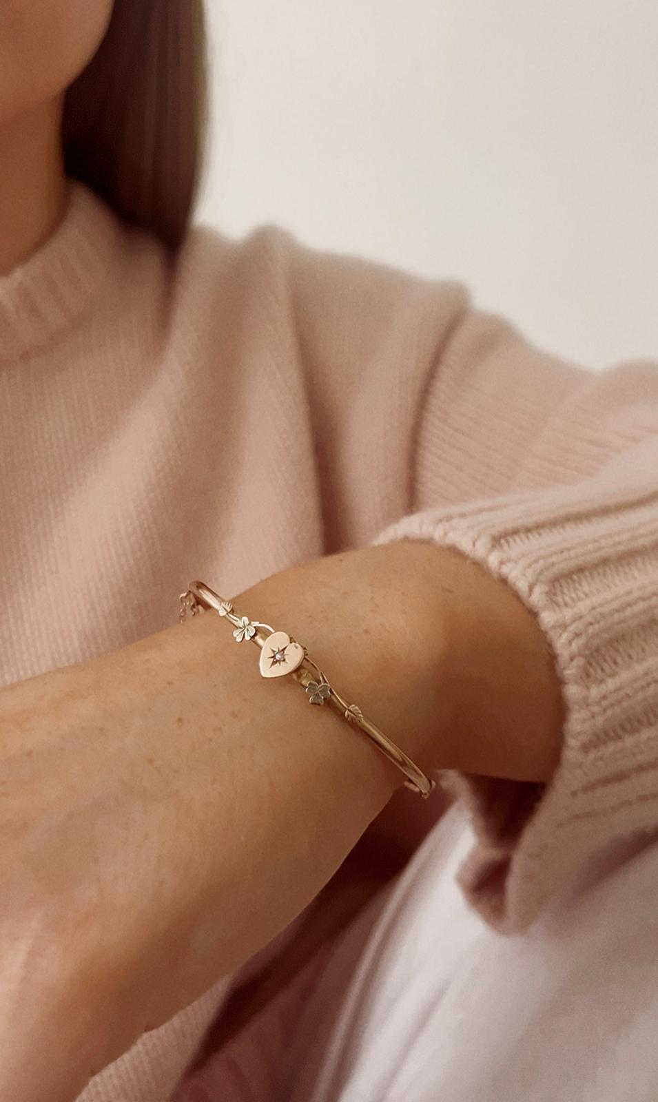 Pretty Victorian Gold and Diamond Heart Hinged Bangle