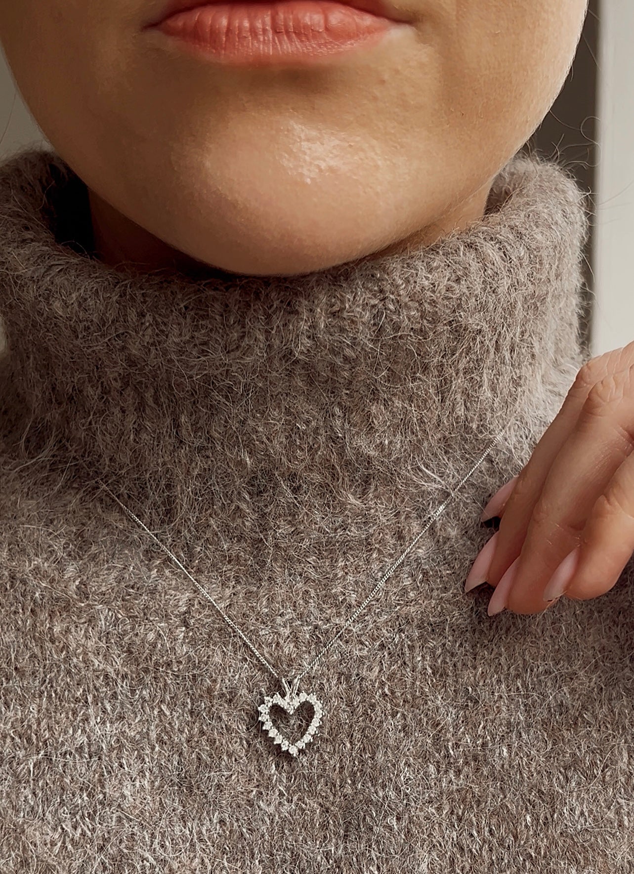 Beautiful Modern Platinum and Diamond Heart Pendant