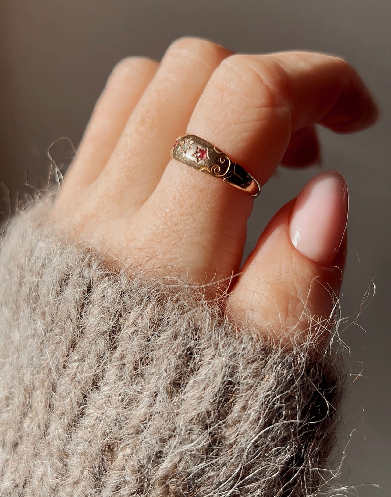 Wonderful 19th Century 15ct Gold, Ruby and Diamond Starburst Ring