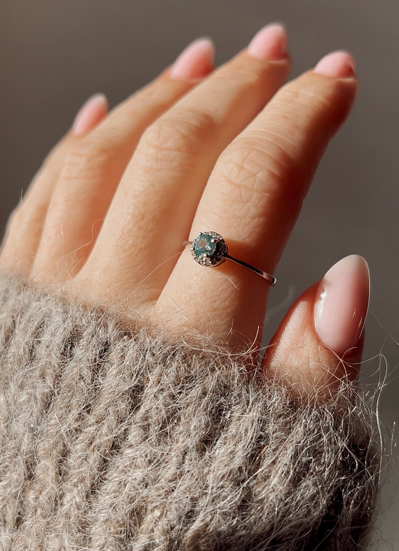 Sweet Modern 9ct White Gold, Topaz and Diamond Cluster Ring