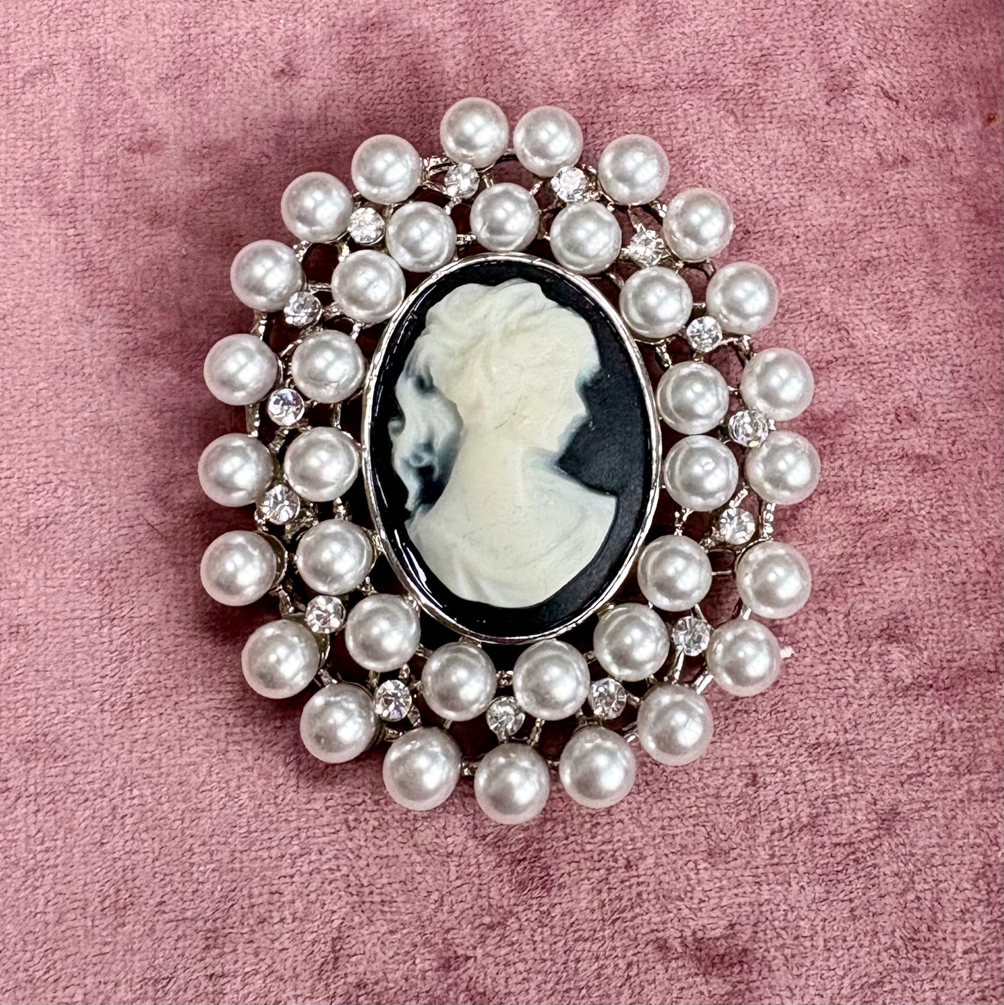 Vintage Silver Tone and Imitation Pearl and Diamante Brooch