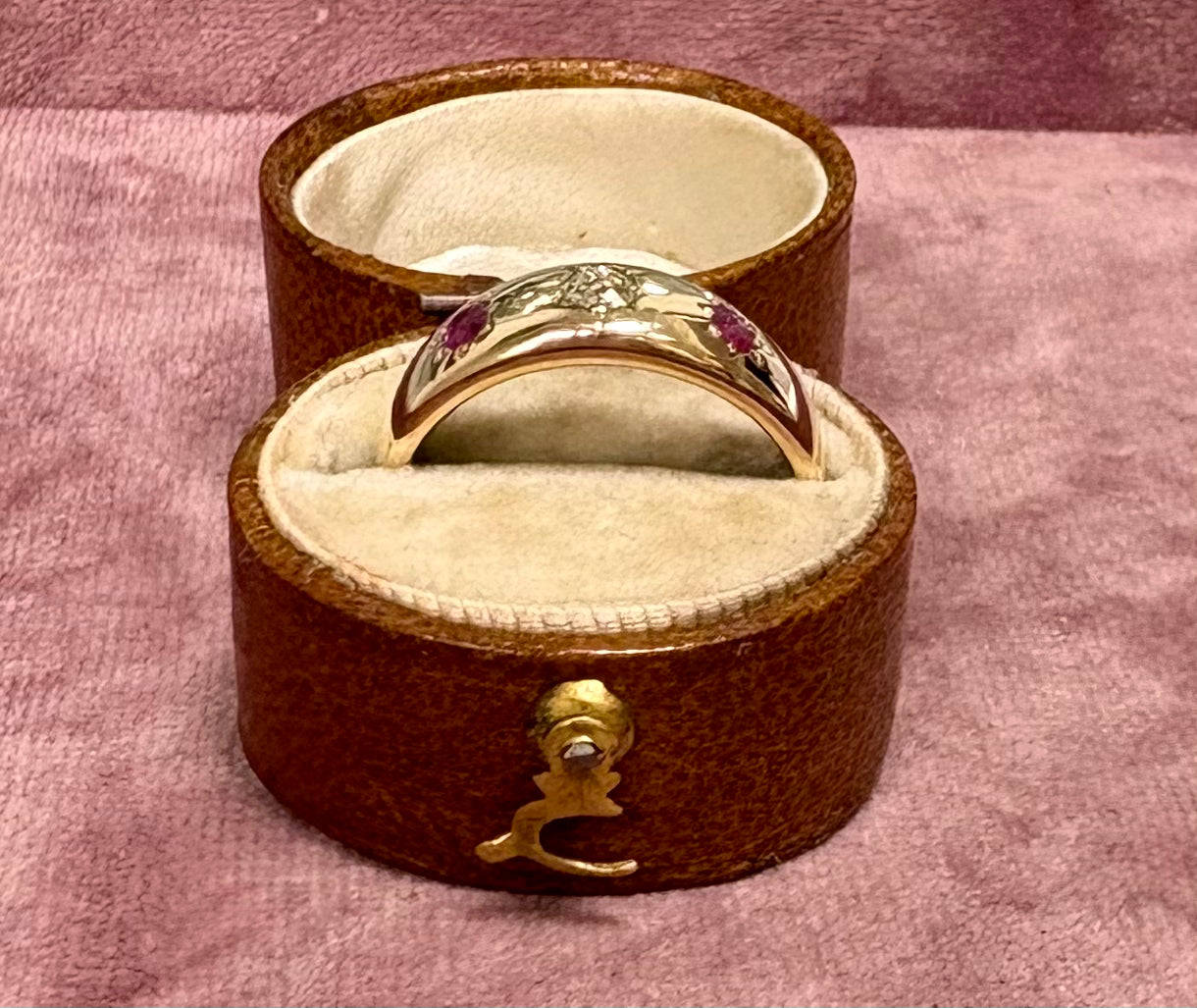 Stunning Victorian 15ct Gold Ruby and Diamond Starburst Gypsy Ring