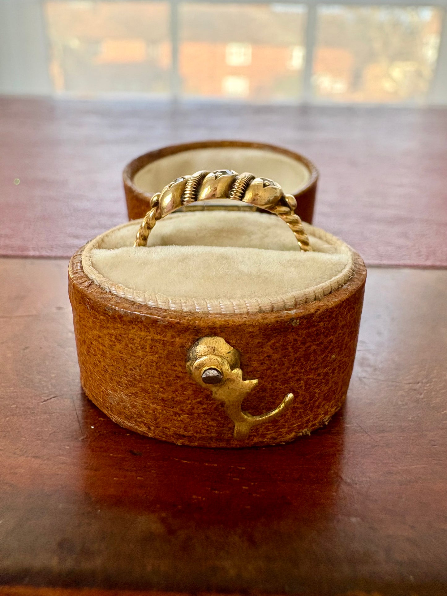 Really Gorgeous and Rare Victorian 18ct Yellow Gold Three Stone Diamond Ring