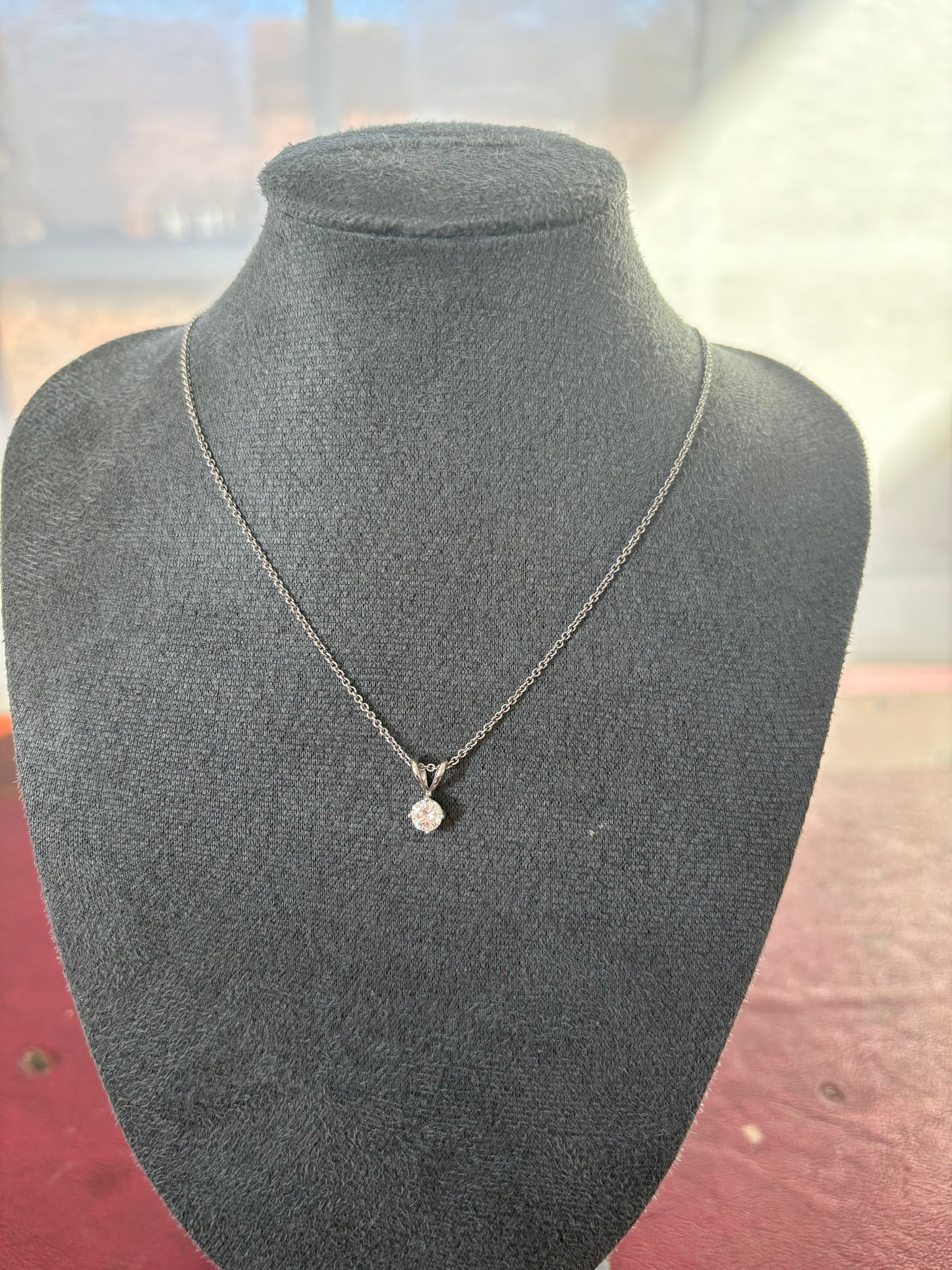 Classic solitaire diamond pendant on a 18ct White Gold Chain