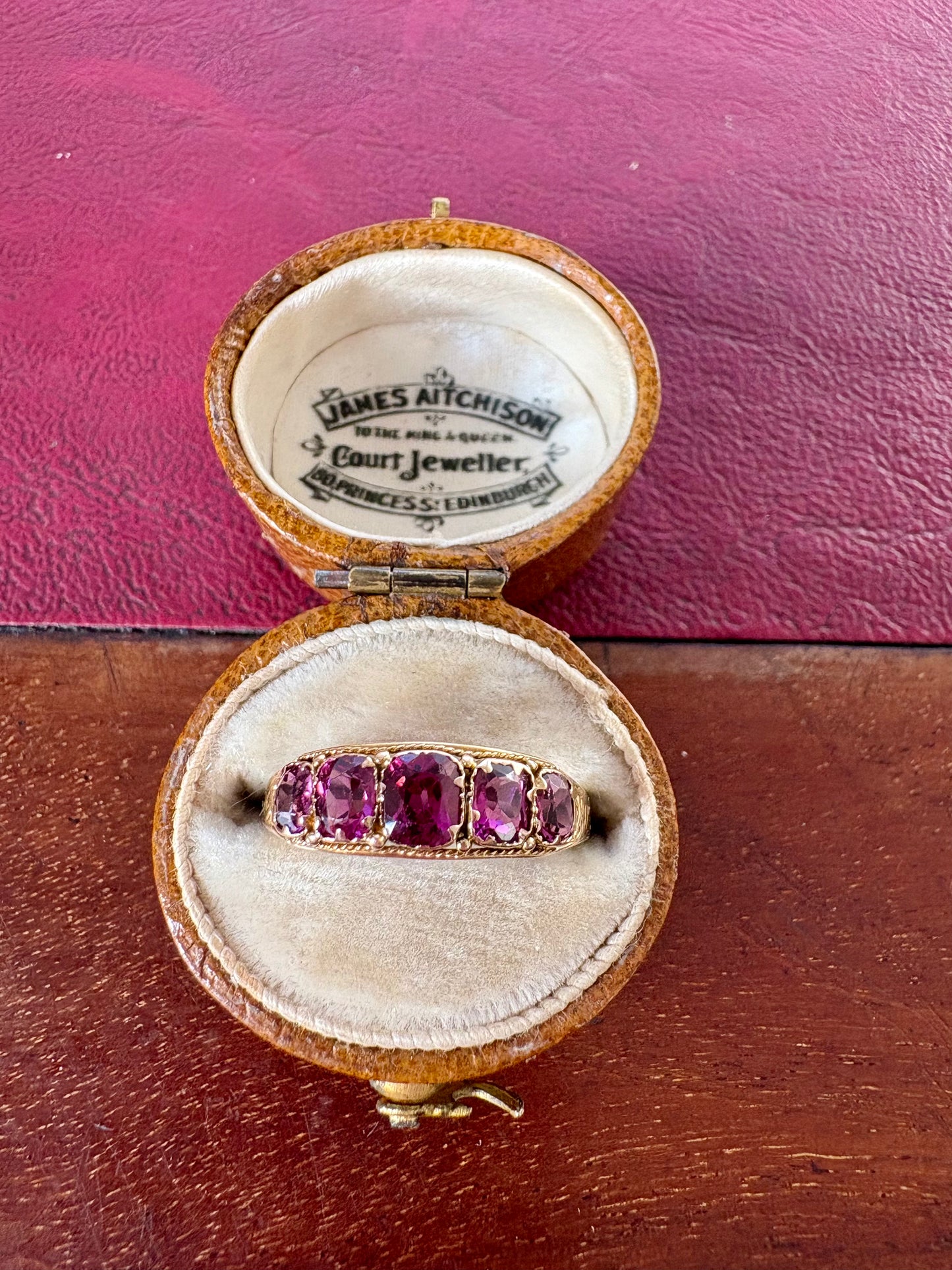 Wonderful Victorian 15ct Gold Five Stone Garnet Ring