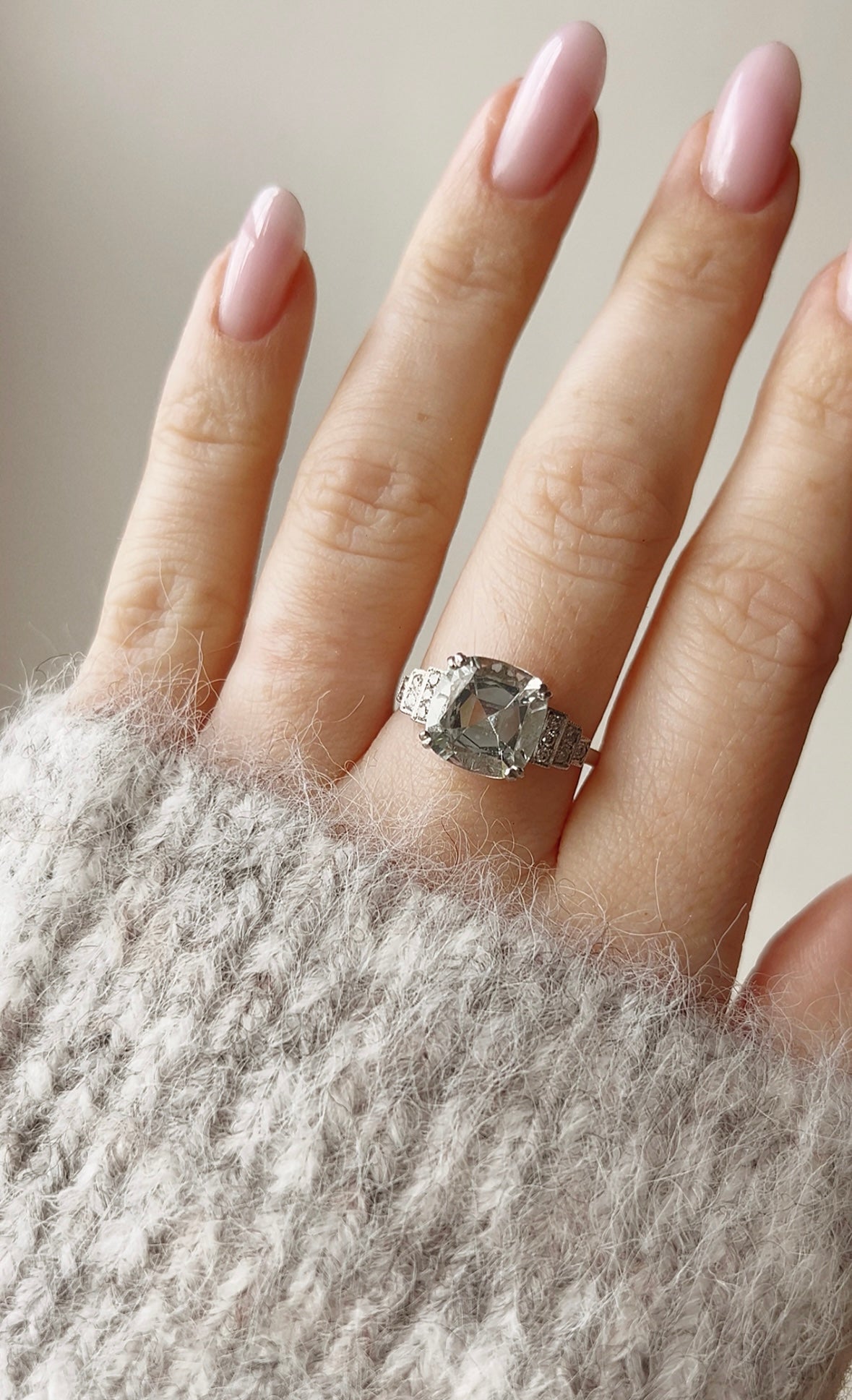 Gorgeous Art Deco Style Platinum, Aquamarine and Diamond Ring