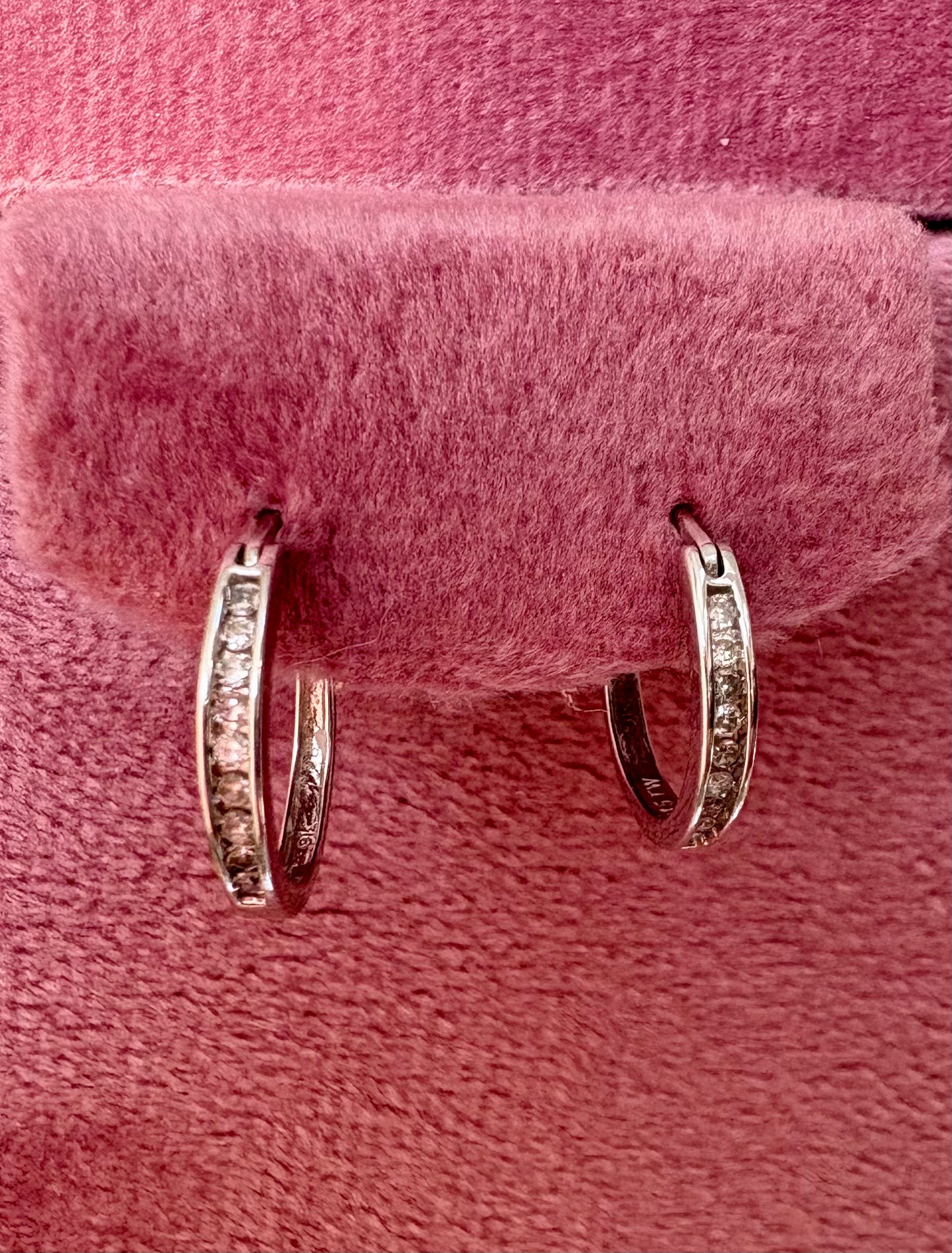 Gorgeous Pair of 9K White Gold and Natural Diamond Hoop Earrings