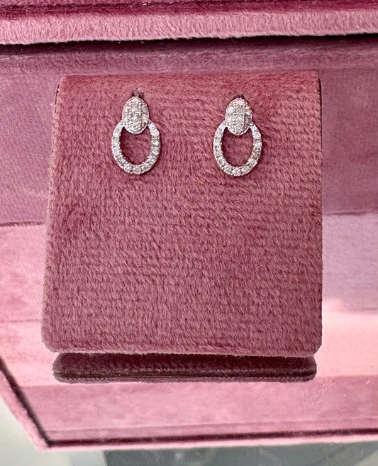 Beautiful Modern 18ct White Gold Diamond Earrings