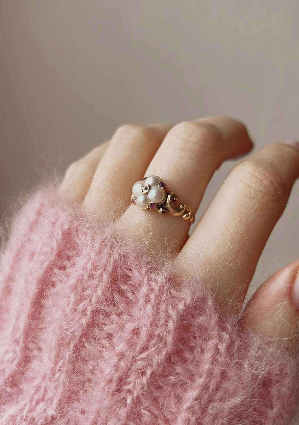 Absolutely Stunning Victorian 18ct Gold Pearl and Ruby Cluster Ring