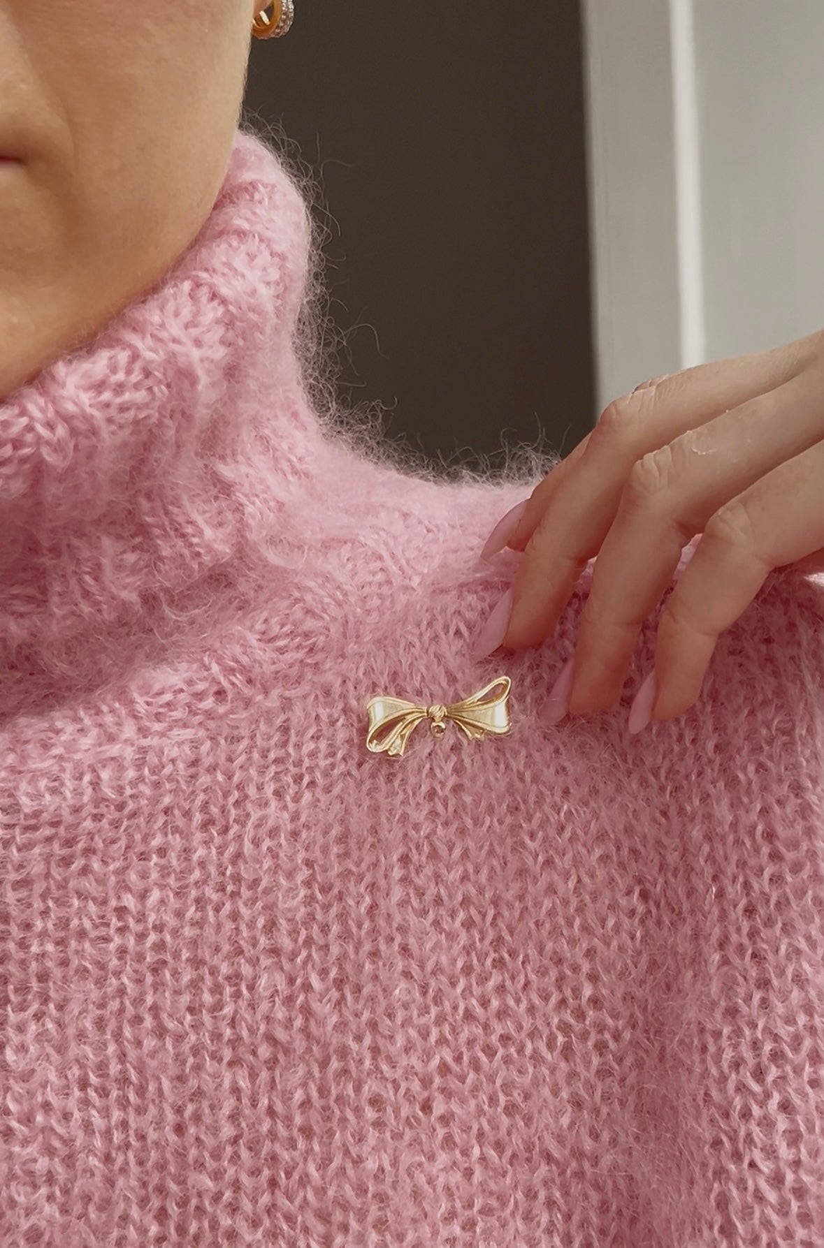 Gorgeous Vintage 18ct Gold Bow Brooch