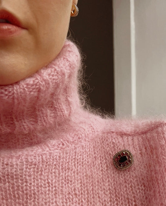 Exquisite Early 19th Century Foil-Back Garnet and Split Pearl Brooch
