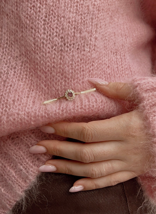 Gorgeous 9ct Gold Ruby and Diamond Bar Brooch