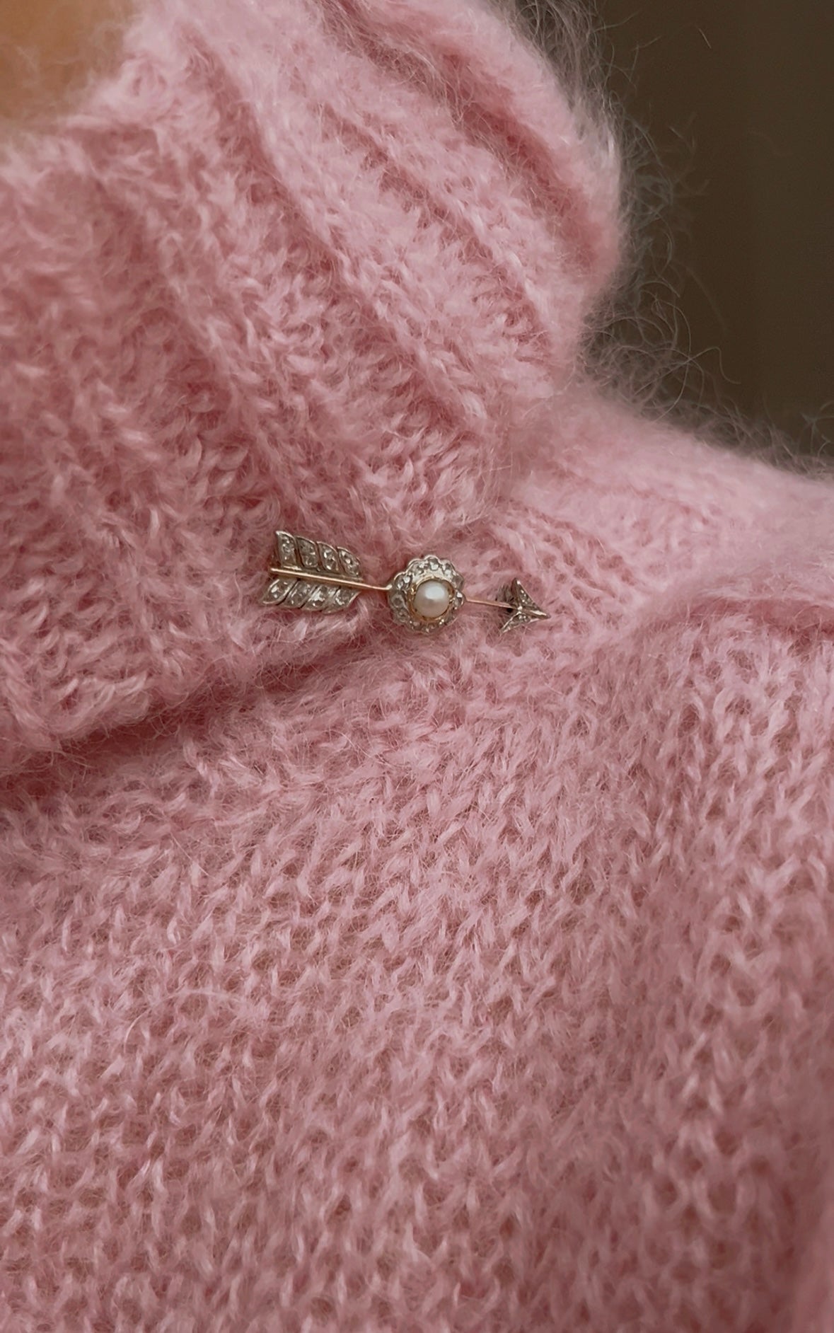 Divine Edwardian Diamond Arrow Brooch