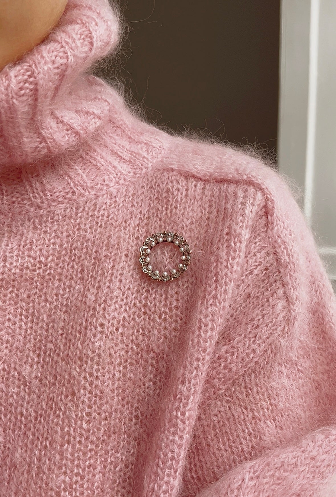 Exquisite 20th Century Pink Sapphire, Pearl and Diamond Brooch with Original Case