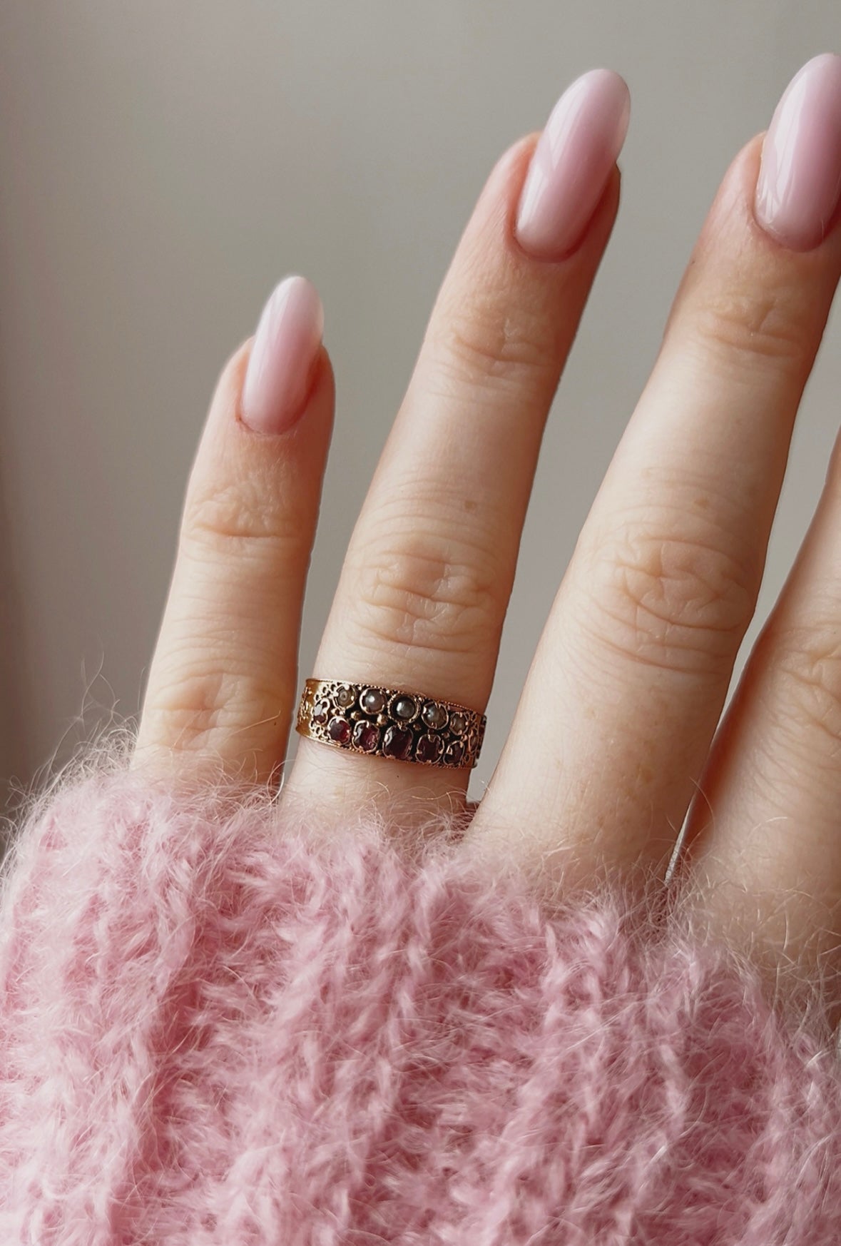 Gorgeous Victorian Gold, Pink Garnet and Split Pearl Ring