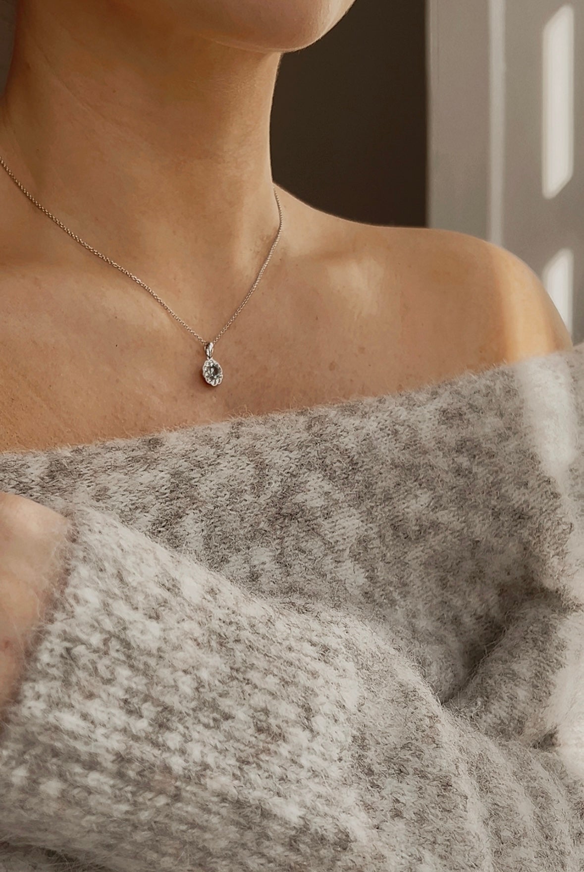 Very Gorgeous Modern 18ct White Gold, Aquamarine and Diamond Pendant and Chain
