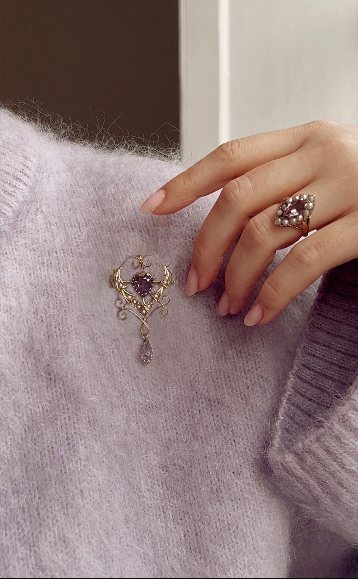 Superb Early 20th Century Amethyst and Split Pearl Heart Brooch and/or Pendant