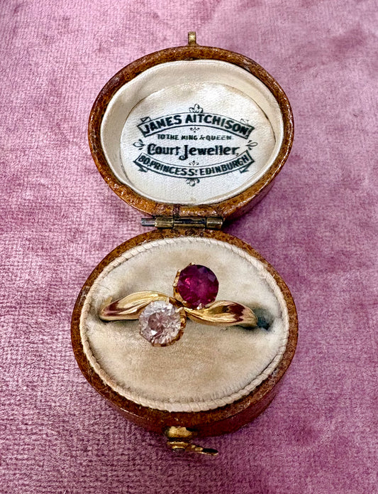 Stunning Art Deco Spinel and Old-Cut Toi et Moi Ring