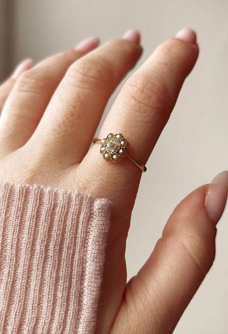 Delightful  Victorian 18ct Gold, Seed Pearl and Diamond Ring