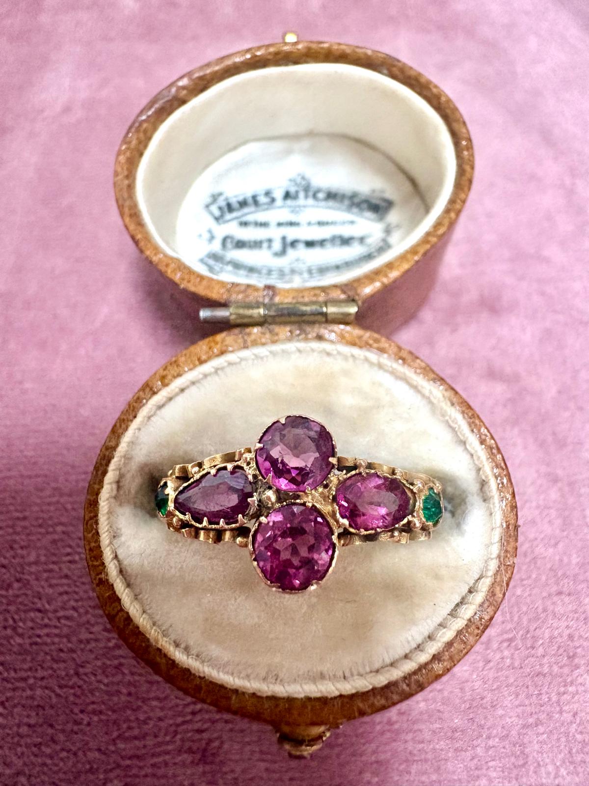 Stunning Victorian 15ct Gold and Garnet Ring