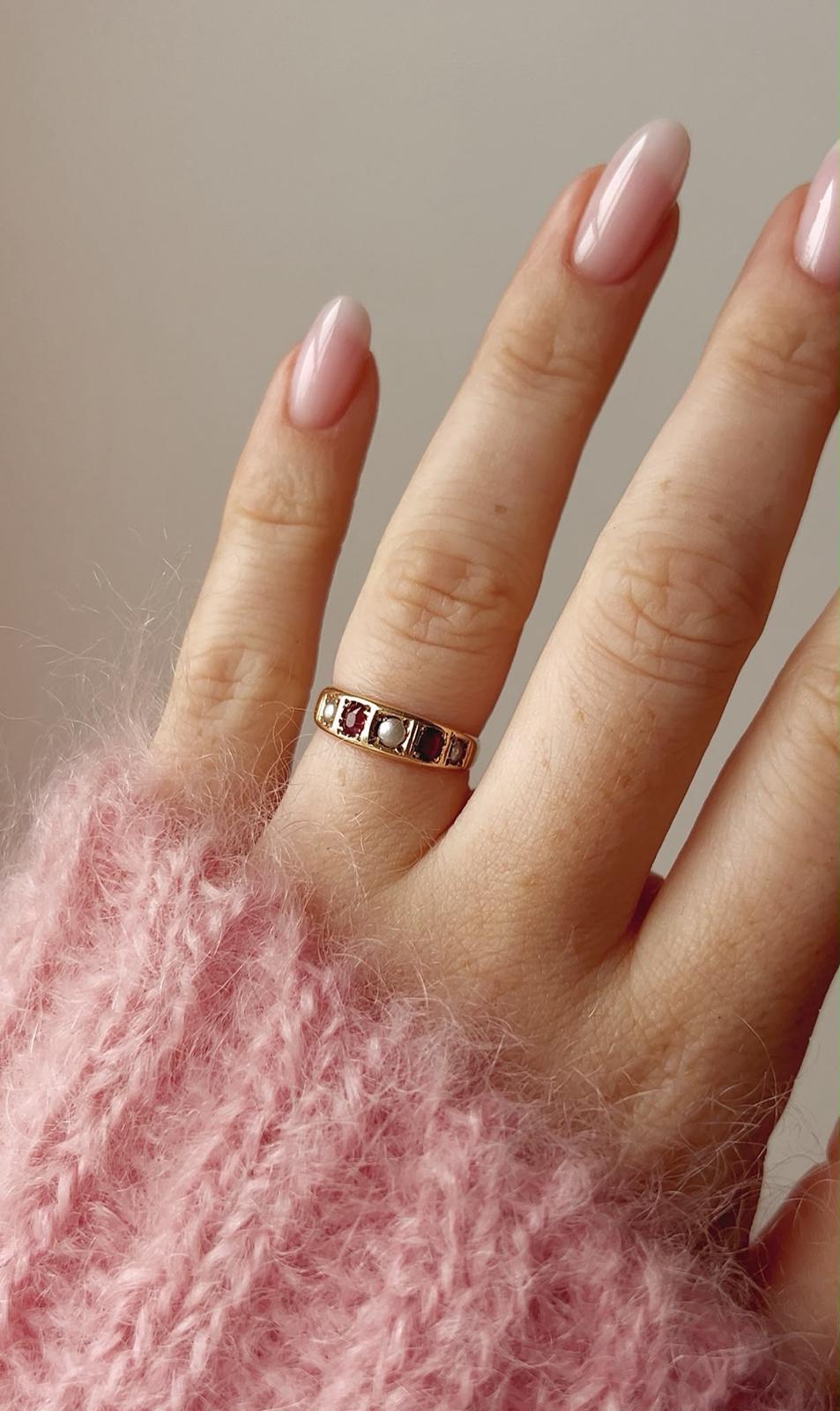 Gorgeous Early 20th Century Gold, Ruby and Split Pearl Ring