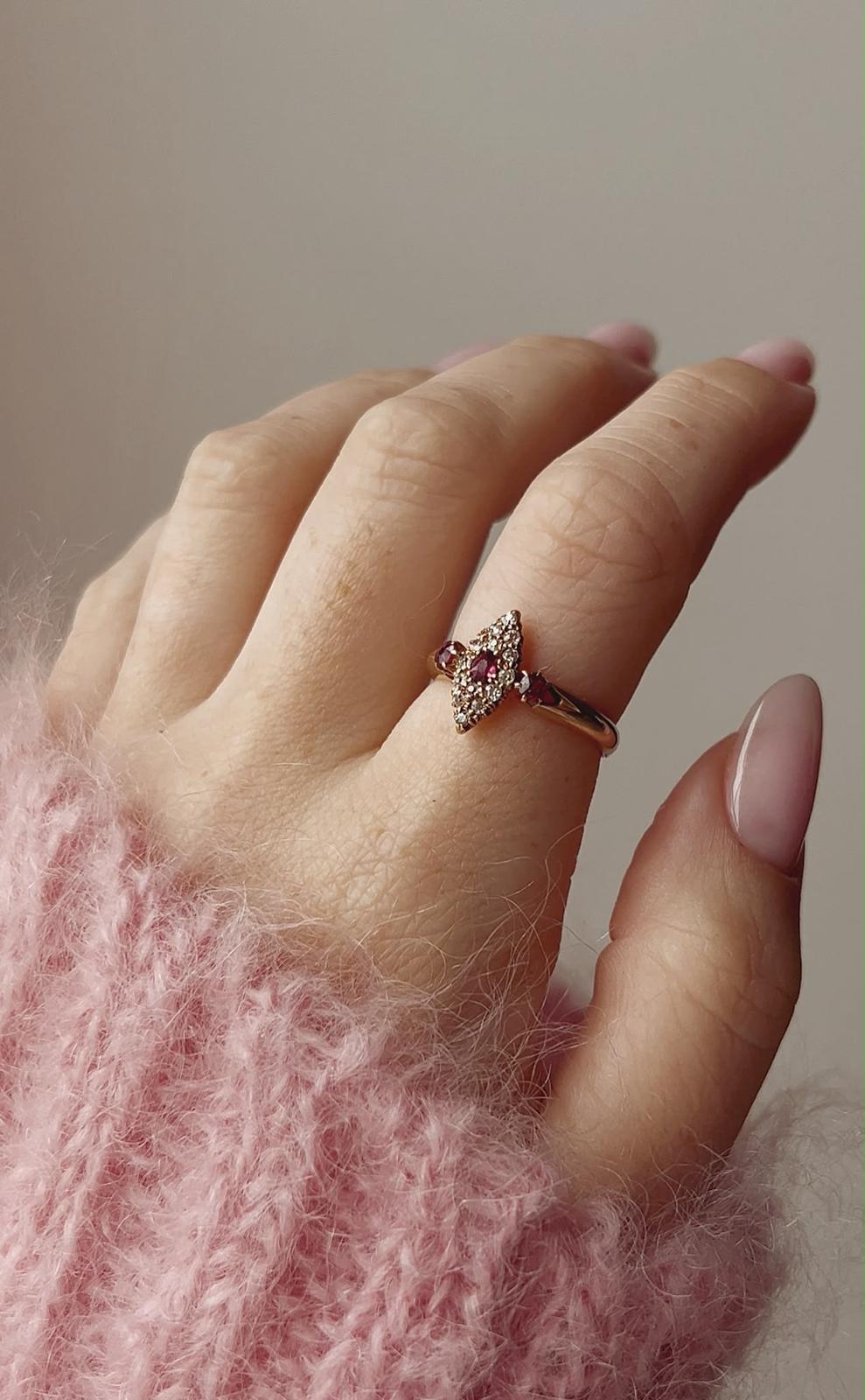 Beautiful 19th Century Victorian 18ct Gold Ruby and Diamond Marquise Ring