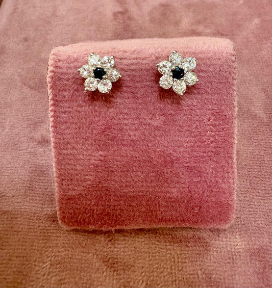 Incredibly Beautiful Modern 18ct White Gold, Blue Sapphire and Diamond Earrings