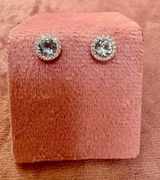 Stunning Modern 18ct White Gold, Aquamarine and Diamond Stud Earrings